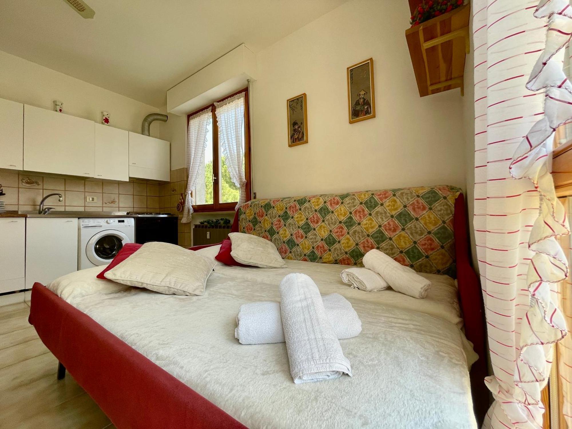 2 Locali A 600 Mt Dal Mare - Free Parking Apartment Ceriale Ngoại thất bức ảnh