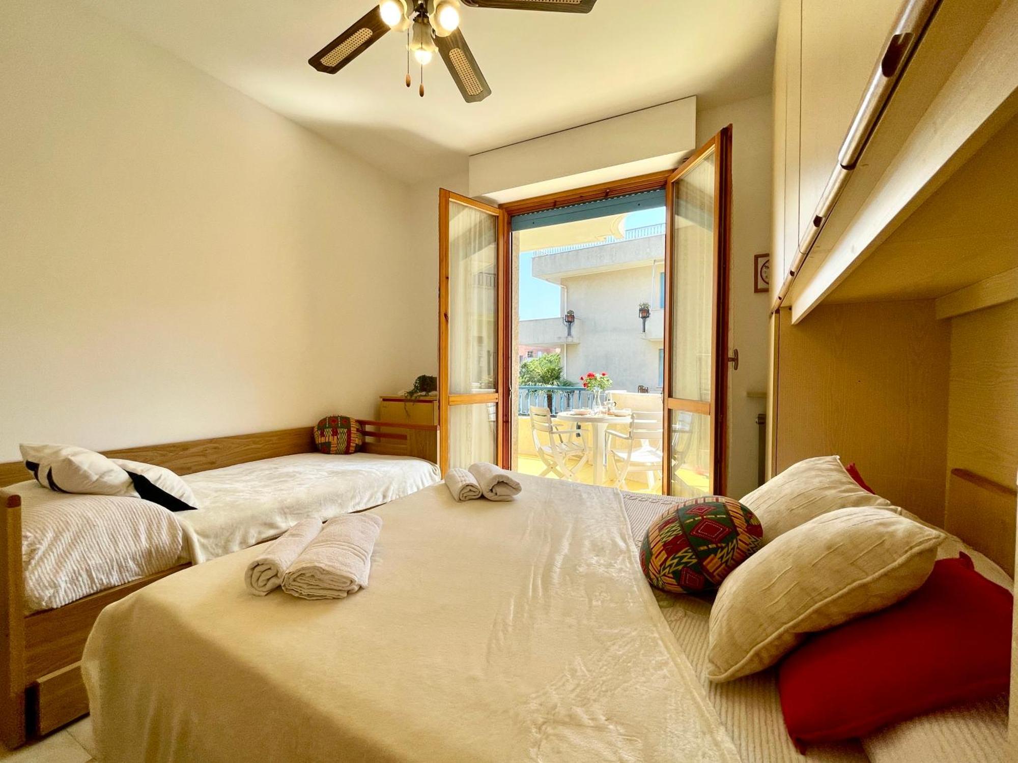 2 Locali A 600 Mt Dal Mare - Free Parking Apartment Ceriale Ngoại thất bức ảnh